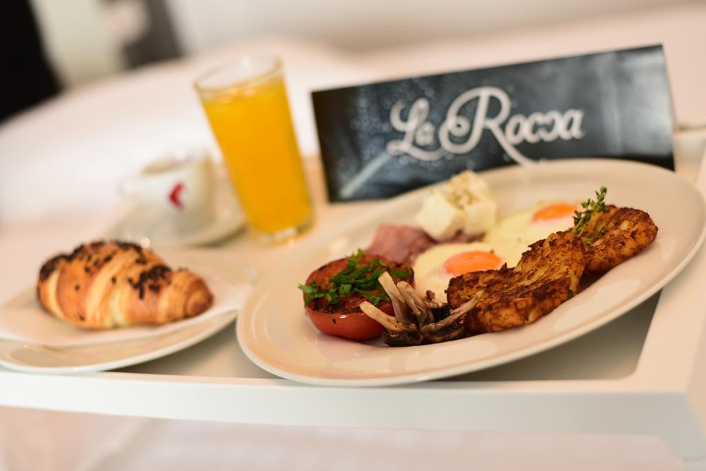 La Rocca Boutique Hotel Craiova Exterior foto